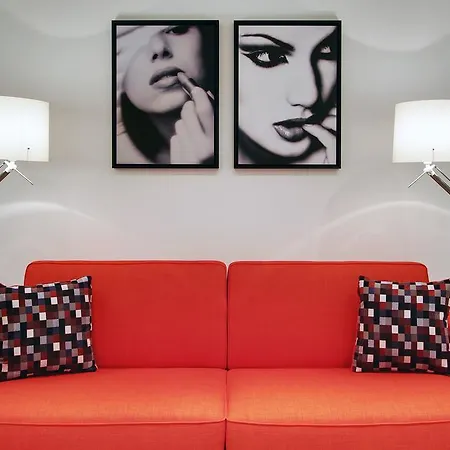 ホテル Short Group Museum View Serviced 3*