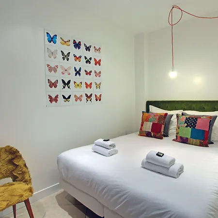 Short Group Museum View Serviced