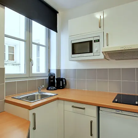 Short Group Museum View Serviced Hotel