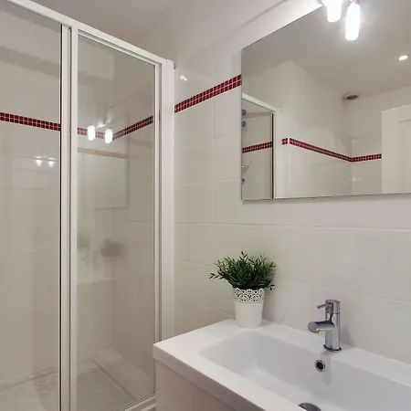 ホテル Short Group Museum View Serviced パリ