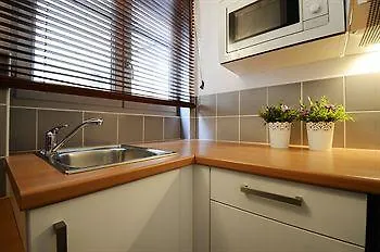 Short Group Museum View Serviced 3*