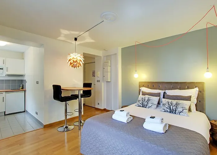 Short Group Museum View Serviced Hotel